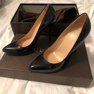 Gucci pumps